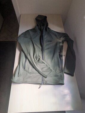 Mountain Hardwear Men's Technical Performance Hoodie